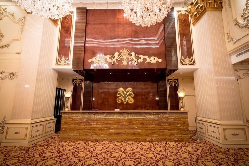 Myko Hotel & Convention Center Makassar Exterior photo